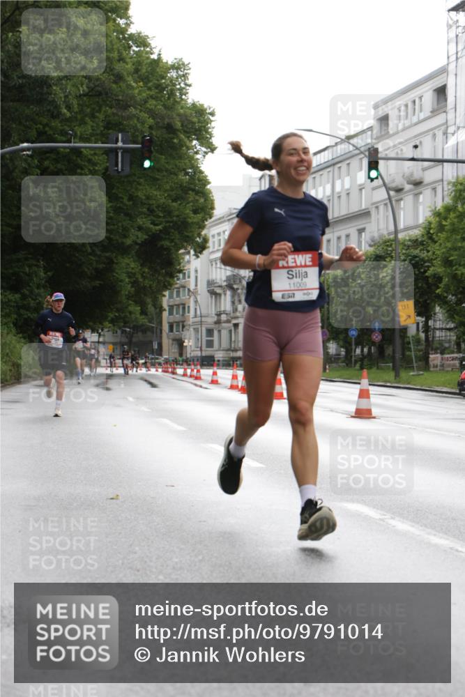 14.06.2026 - REWE Women's Run Jannik Wohlers http://msf.ph/oto/9791014 14.06.2026 09:46:41 Laufen 11009, 57, 01 meine-sportfotos.de