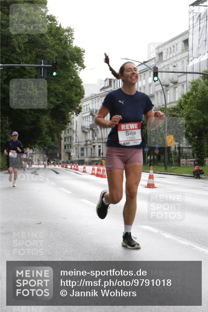 14.06.2026 - REWE Women's Run Jannik Wohlers http://msf.ph/oto/9791018 14.06.2026 09:46:41 Laufen 11009, 57, 1 meine-sportfotos.de