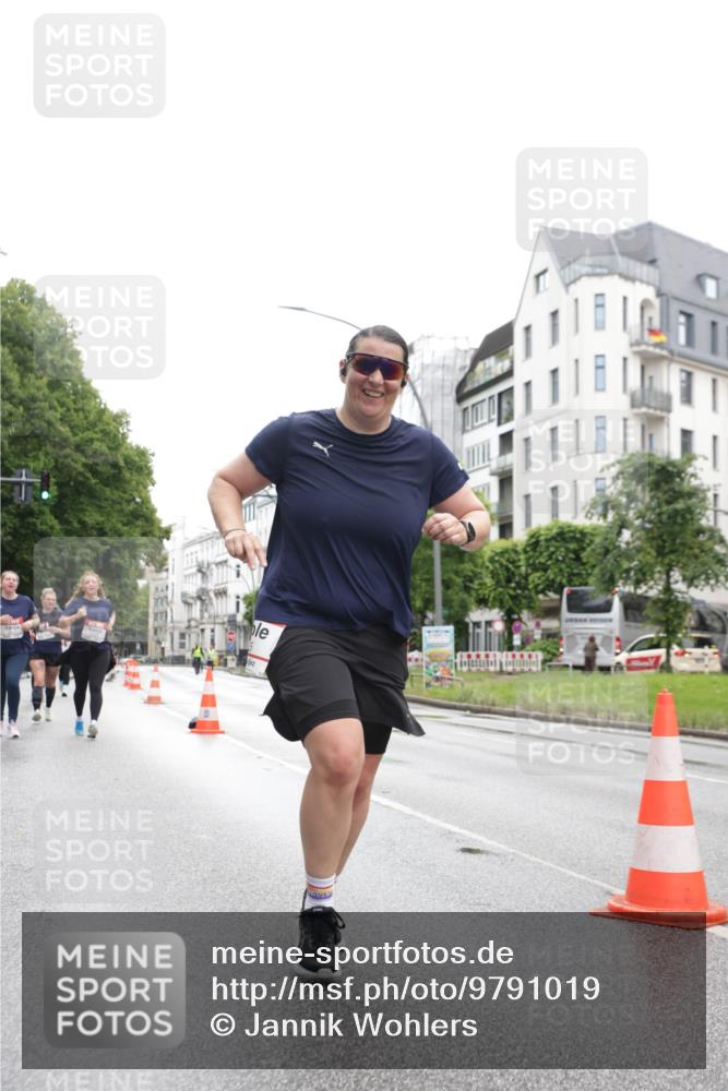14.06.2026 - REWE Women's Run Jannik Wohlers http://msf.ph/oto/9791019 14.06.2026 10:04:57 Laufen  meine-sportfotos.de