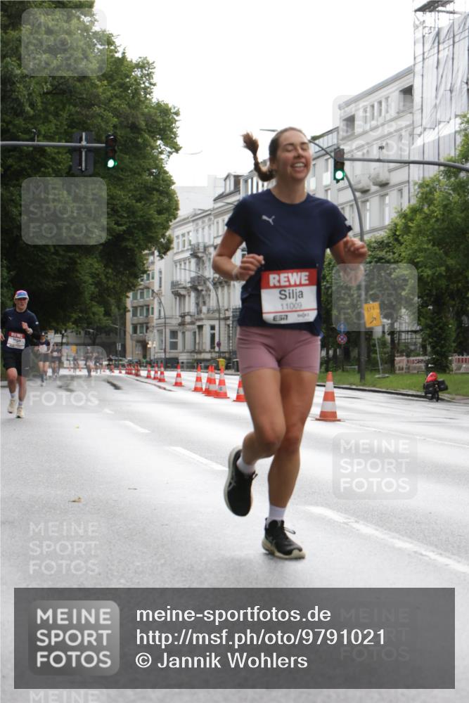 14.06.2026 - REWE Women's Run Jannik Wohlers http://msf.ph/oto/9791021 14.06.2026 09:46:41 Laufen 11009, 57, 1 meine-sportfotos.de