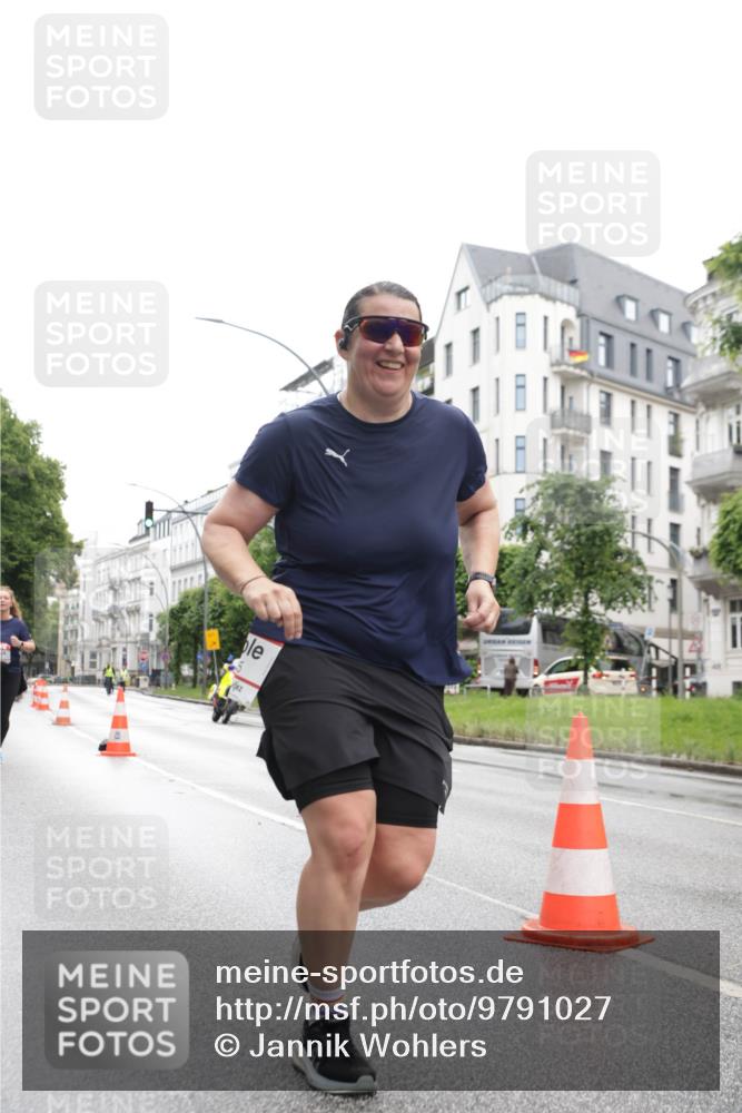 14.06.2026 - REWE Women's Run Jannik Wohlers http://msf.ph/oto/9791027 14.06.2026 10:04:57 Laufen 1441 meine-sportfotos.de