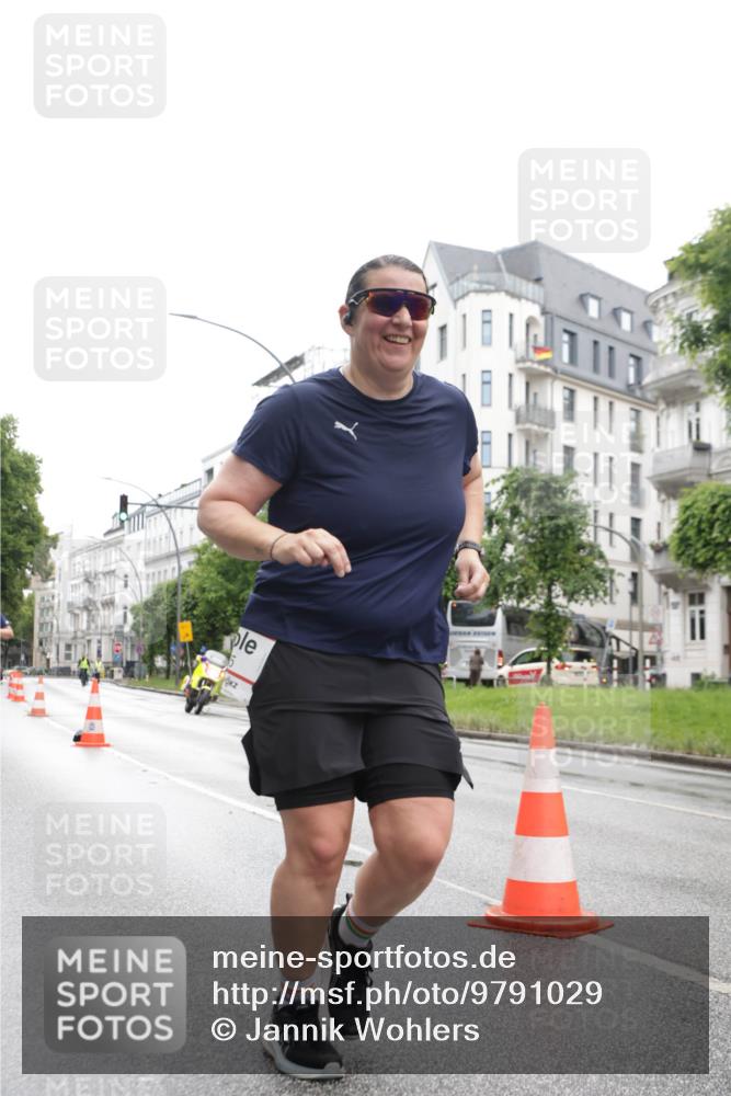 14.06.2026 - REWE Women's Run Jannik Wohlers http://msf.ph/oto/9791029 14.06.2026 10:04:57 Laufen  meine-sportfotos.de