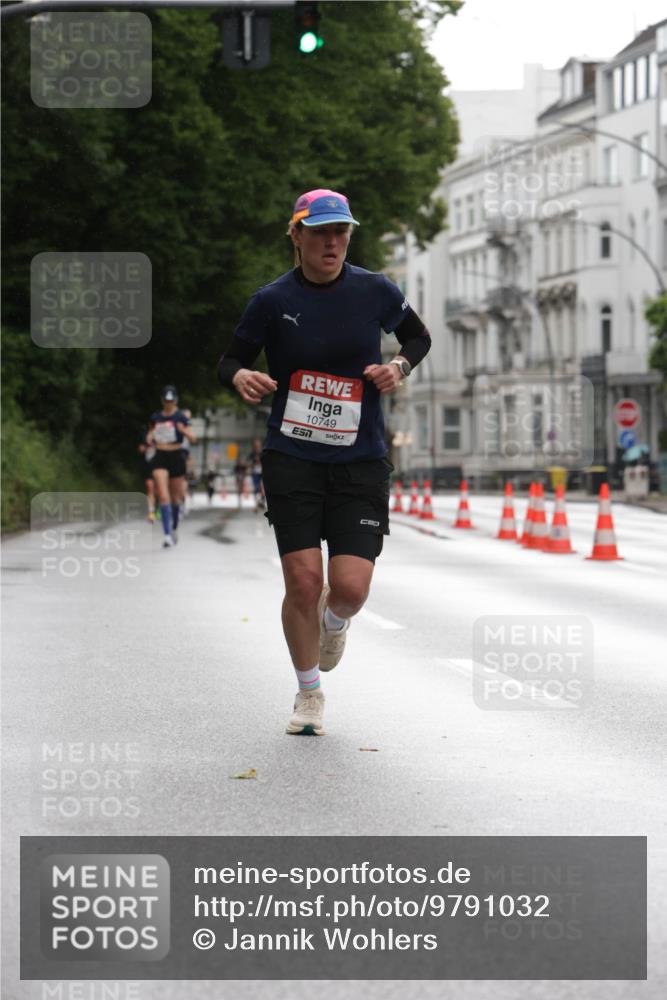 14.06.2026 - REWE Women's Run Jannik Wohlers http://msf.ph/oto/9791032 14.06.2026 09:46:44 Laufen 10749, 7 meine-sportfotos.de