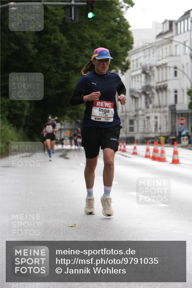 14.06.2026 - REWE Women's Run Jannik Wohlers http://msf.ph/oto/9791035 14.06.2026 09:46:44 Laufen 10749, 7 meine-sportfotos.de