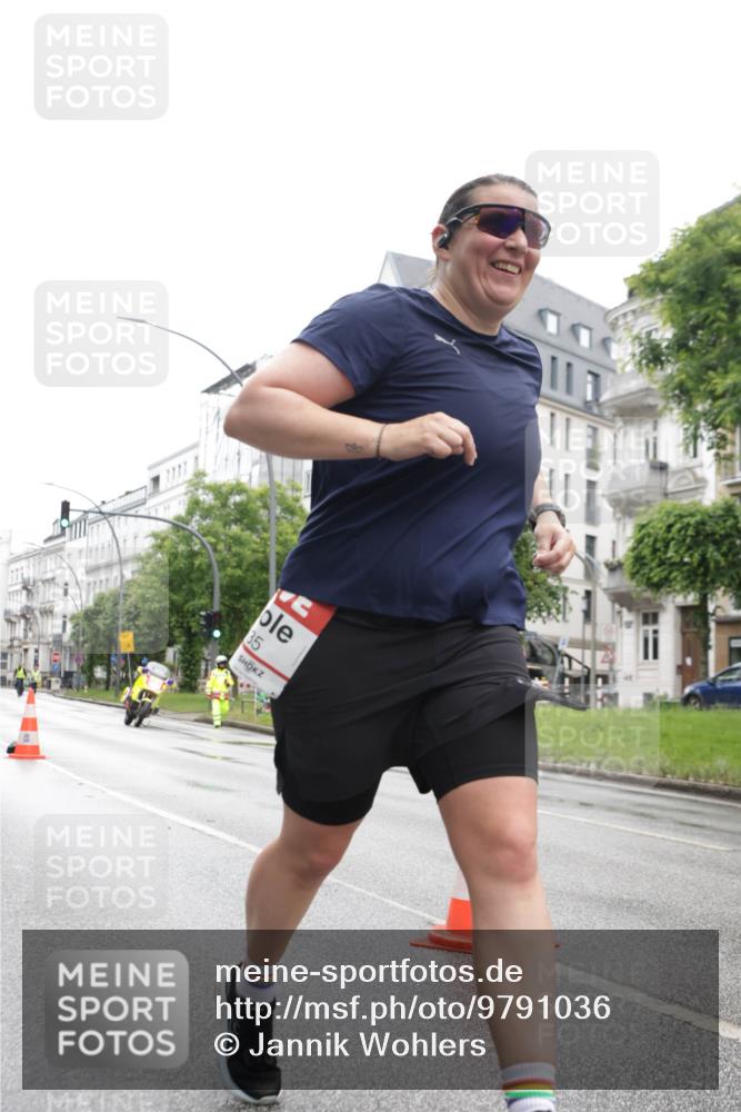 14.06.2026 - REWE Women's Run Jannik Wohlers http://msf.ph/oto/9791036 14.06.2026 10:04:58 Laufen 35 meine-sportfotos.de