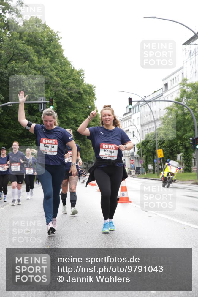 14.06.2026 - REWE Women's Run Jannik Wohlers http://msf.ph/oto/9791043 14.06.2026 10:05:00 Laufen 11170, 10503, 57, 01 meine-sportfotos.de