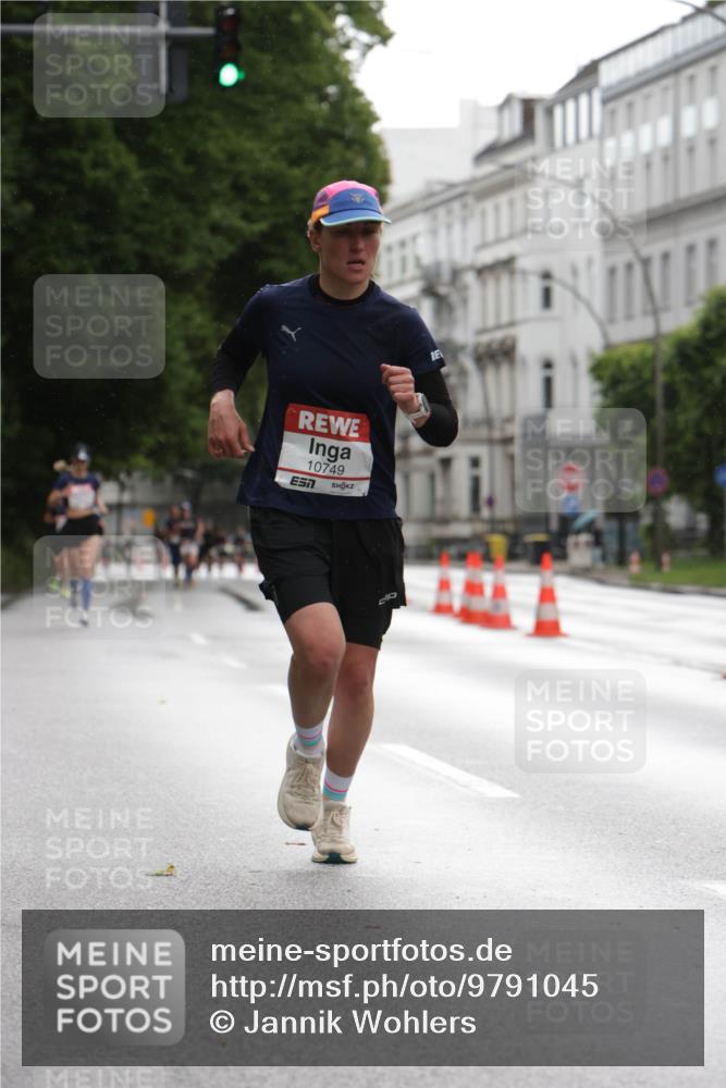 14.06.2026 - REWE Women's Run Jannik Wohlers http://msf.ph/oto/9791045 14.06.2026 09:46:44 Laufen 10749, 7 meine-sportfotos.de