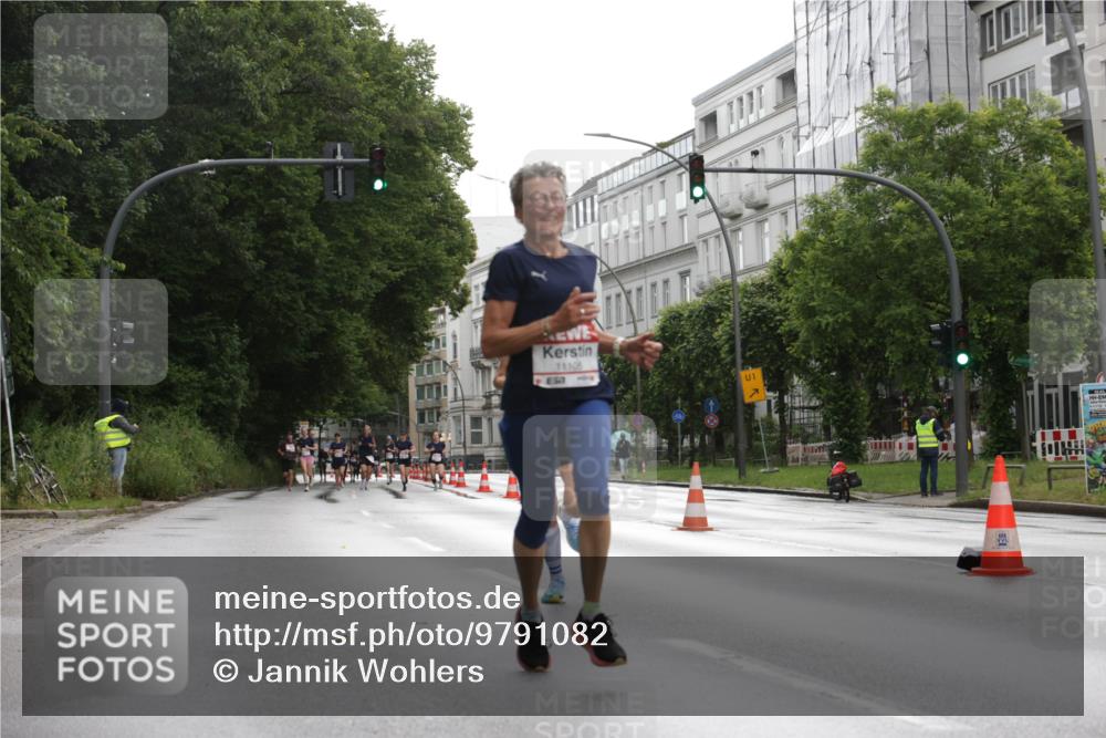 14.06.2026 - REWE Women's Run Jannik Wohlers http://msf.ph/oto/9791082 14.06.2026 09:47:04 Laufen 11108, 857, 1 meine-sportfotos.de