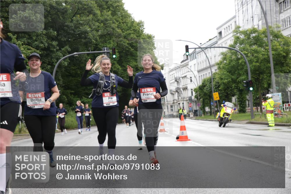 14.06.2026 - REWE Women's Run Jannik Wohlers http://msf.ph/oto/9791083 14.06.2026 10:05:03 Laufen 38, 10254, 7, 10002, 10003, 657 meine-sportfotos.de