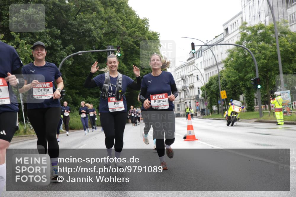 14.06.2026 - REWE Women's Run Jannik Wohlers http://msf.ph/oto/9791089 14.06.2026 10:05:04 Laufen 10254, 10002, 10003, 51 meine-sportfotos.de