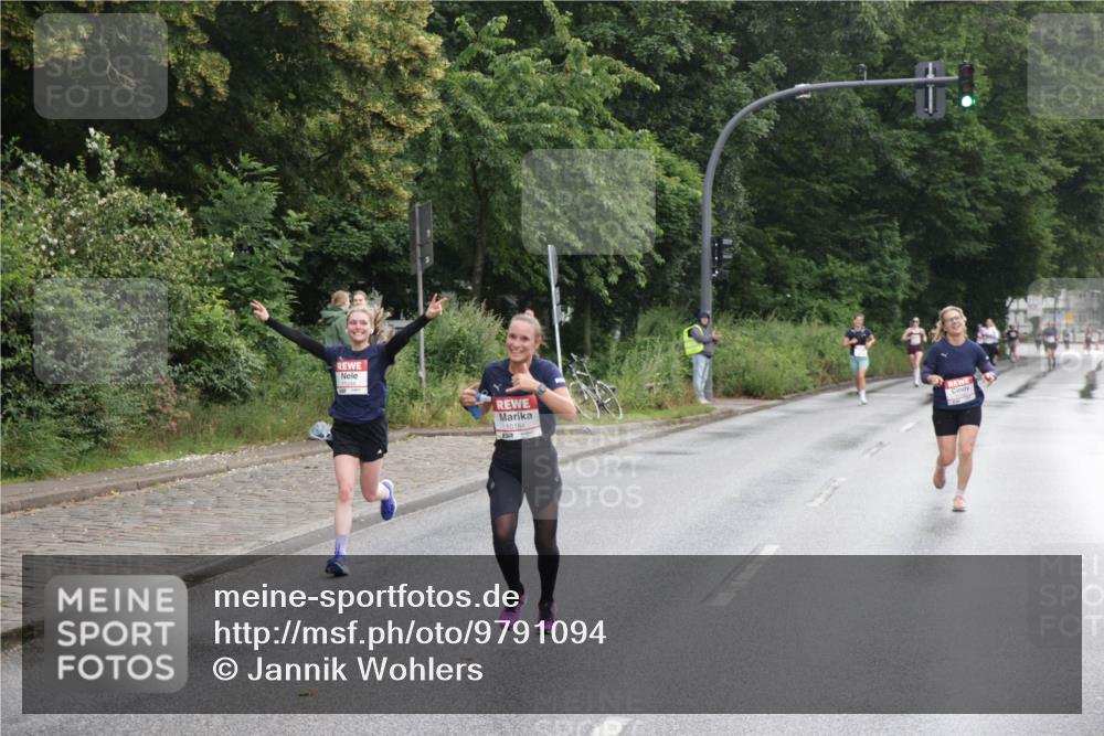 14.06.2026 - REWE Women's Run Jannik Wohlers http://msf.ph/oto/9791094 14.06.2026 09:47:42 Laufen 11244, 10184 meine-sportfotos.de