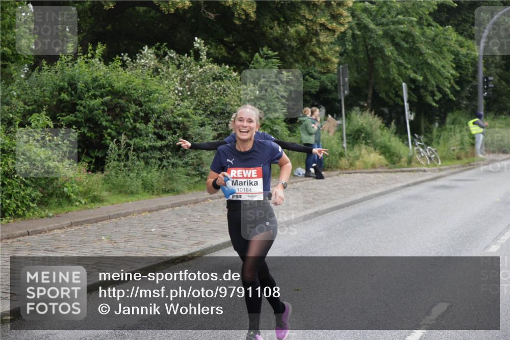 14.06.2026 - REWE Women's Run Jannik Wohlers http://msf.ph/oto/9791108 14.06.2026 09:47:43 Laufen 10184 meine-sportfotos.de