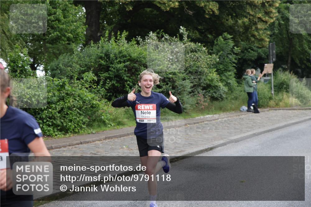 14.06.2026 - REWE Women's Run Jannik Wohlers http://msf.ph/oto/9791118 14.06.2026 09:47:44 Laufen 11244, 7 meine-sportfotos.de