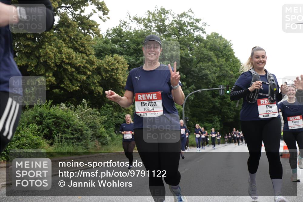 14.06.2026 - REWE Women's Run Jannik Wohlers http://msf.ph/oto/9791122 14.06.2026 10:05:05 Laufen 10254, 657, 10002, 10001 meine-sportfotos.de