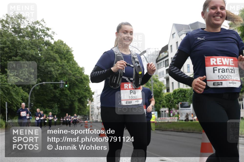 14.06.2026 - REWE Women's Run Jannik Wohlers http://msf.ph/oto/9791124 14.06.2026 10:05:06 Laufen 10002, 10003 meine-sportfotos.de