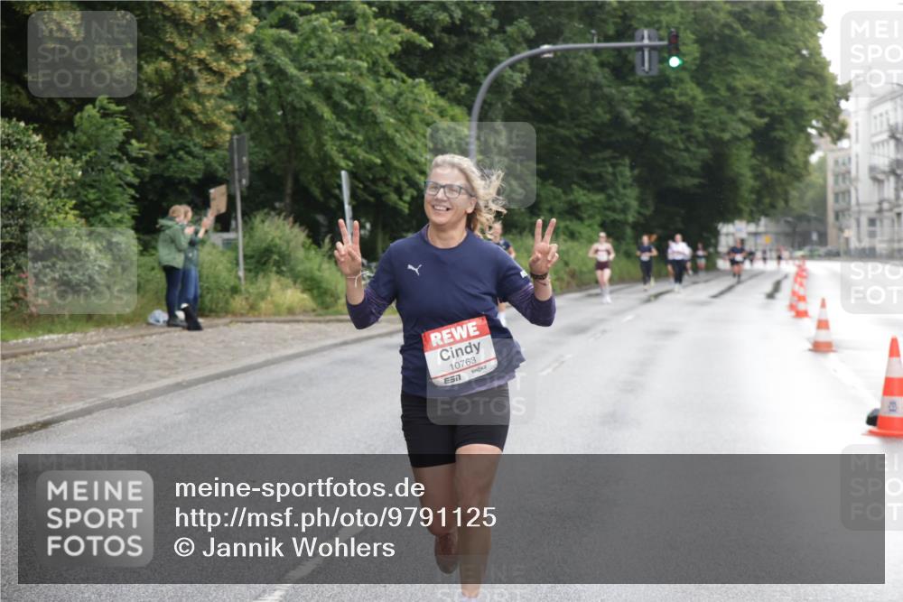 14.06.2026 - REWE Women's Run Jannik Wohlers http://msf.ph/oto/9791125 14.06.2026 09:47:45 Laufen 10763, 7 meine-sportfotos.de