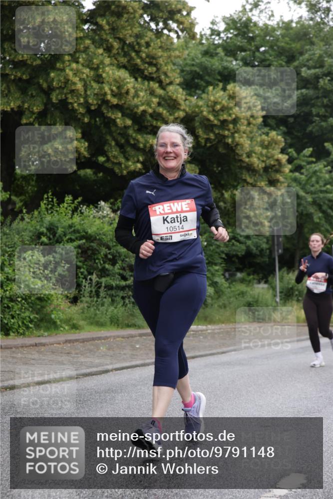 14.06.2026 - REWE Women's Run Jannik Wohlers http://msf.ph/oto/9791148 14.06.2026 10:05:09 Laufen 10514, 7 meine-sportfotos.de