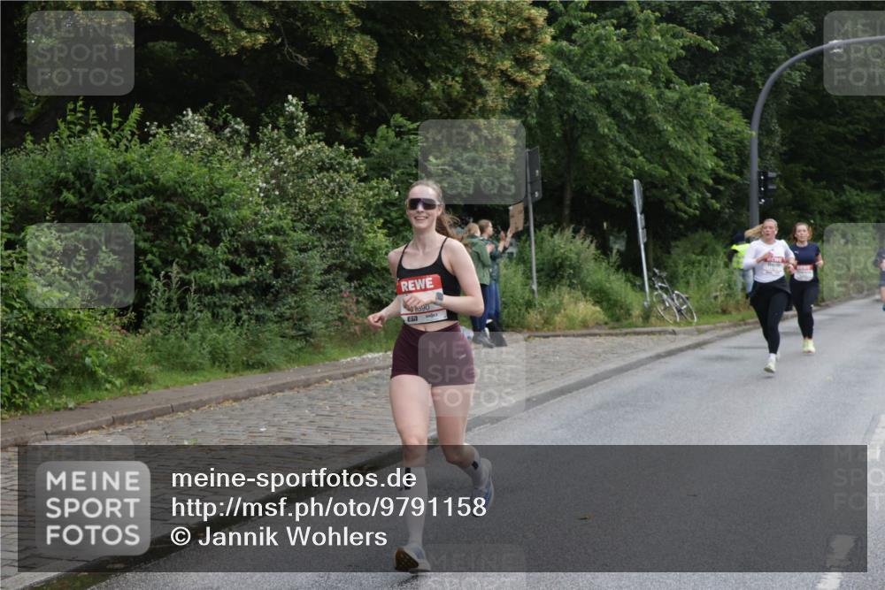 14.06.2026 - REWE Women's Run Jannik Wohlers http://msf.ph/oto/9791158 14.06.2026 09:47:54 Laufen 590 meine-sportfotos.de