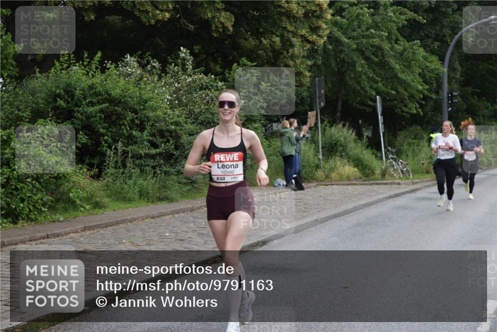 14.06.2026 - REWE Women's Run Jannik Wohlers http://msf.ph/oto/9791163 14.06.2026 09:47:54 Laufen 10390 meine-sportfotos.de