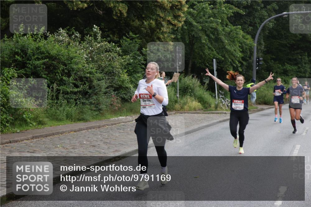 14.06.2026 - REWE Women's Run Jannik Wohlers http://msf.ph/oto/9791169 14.06.2026 09:47:57 Laufen 11218 meine-sportfotos.de