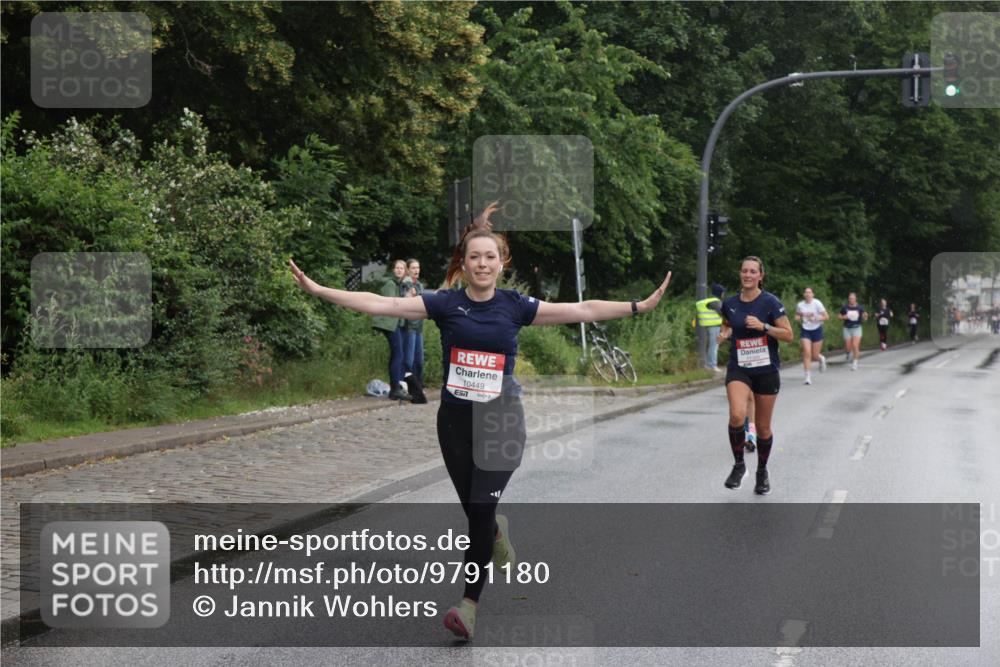 14.06.2026 - REWE Women's Run Jannik Wohlers http://msf.ph/oto/9791180 14.06.2026 09:47:58 Laufen 10449 meine-sportfotos.de
