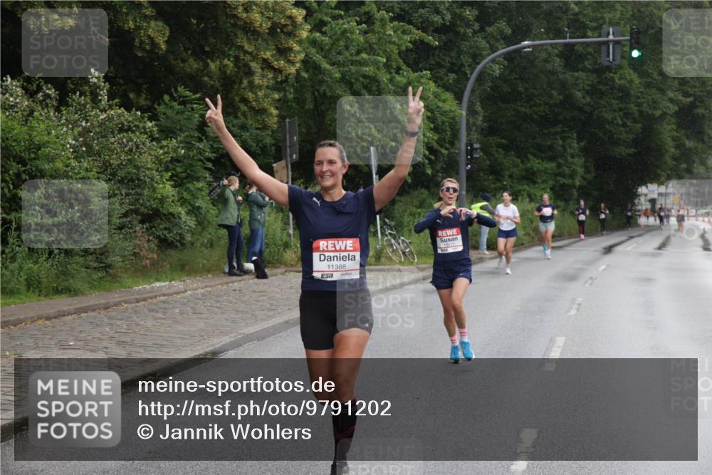 14.06.2026 - REWE Women's Run Jannik Wohlers http://msf.ph/oto/9791202 14.06.2026 09:48:00 Laufen 11388, 7 meine-sportfotos.de