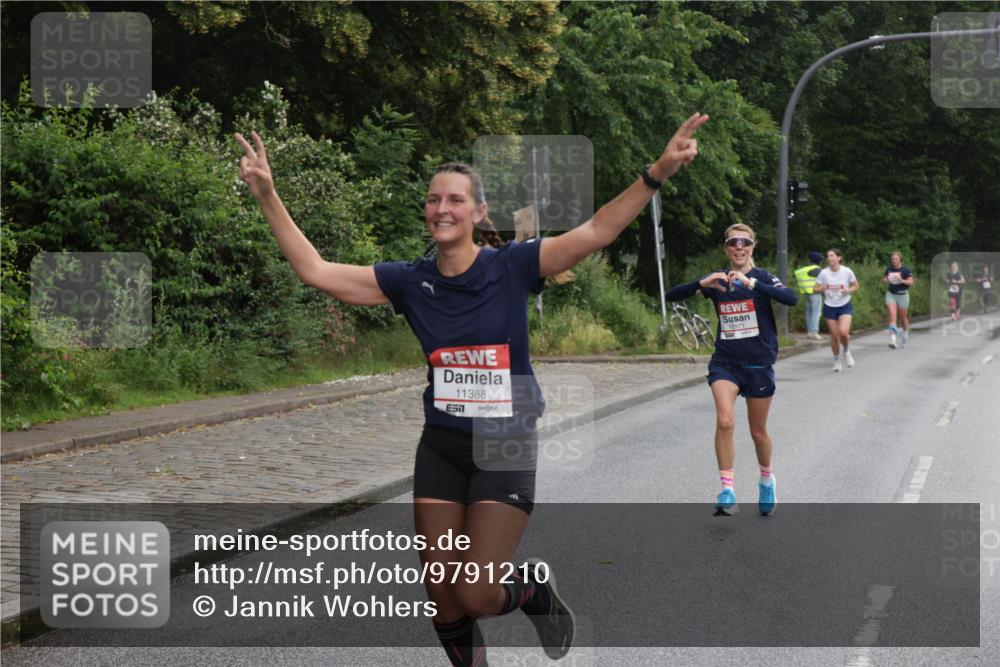 14.06.2026 - REWE Women's Run Jannik Wohlers http://msf.ph/oto/9791210 14.06.2026 09:48:01 Laufen 11388, 57, 10971 meine-sportfotos.de