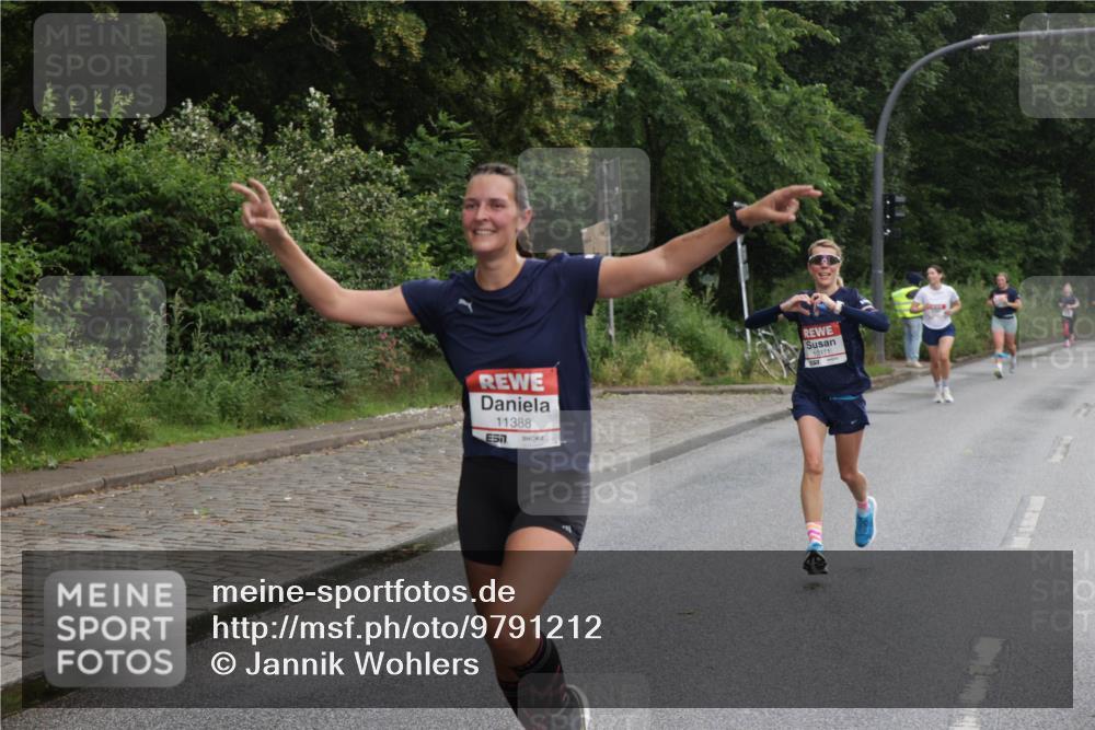 14.06.2026 - REWE Women's Run Jannik Wohlers http://msf.ph/oto/9791212 14.06.2026 09:48:01 Laufen 11388, 7 meine-sportfotos.de