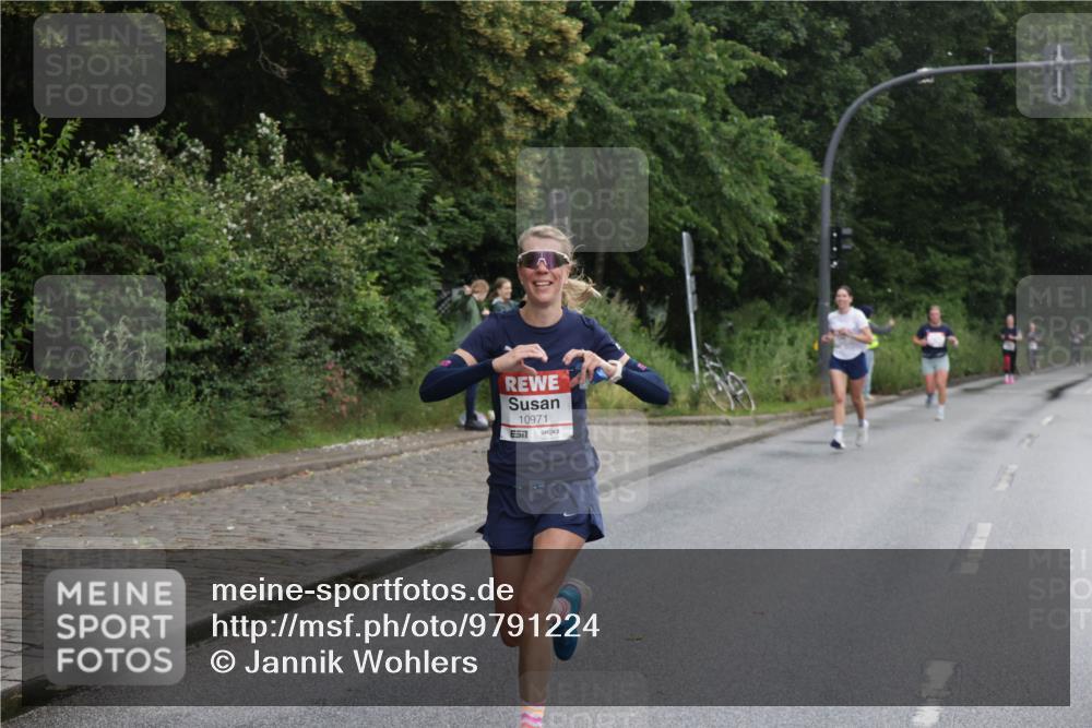 14.06.2026 - REWE Women's Run Jannik Wohlers http://msf.ph/oto/9791224 14.06.2026 09:48:02 Laufen 10971, 7 meine-sportfotos.de