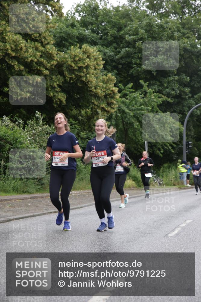 14.06.2026 - REWE Women's Run Jannik Wohlers http://msf.ph/oto/9791225 14.06.2026 10:05:13 Laufen 109, 1046, 57 meine-sportfotos.de