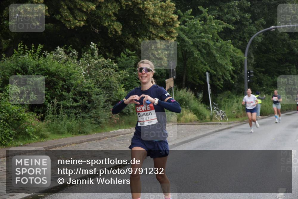 14.06.2026 - REWE Women's Run Jannik Wohlers http://msf.ph/oto/9791232 14.06.2026 09:48:02 Laufen 10971, 7 meine-sportfotos.de