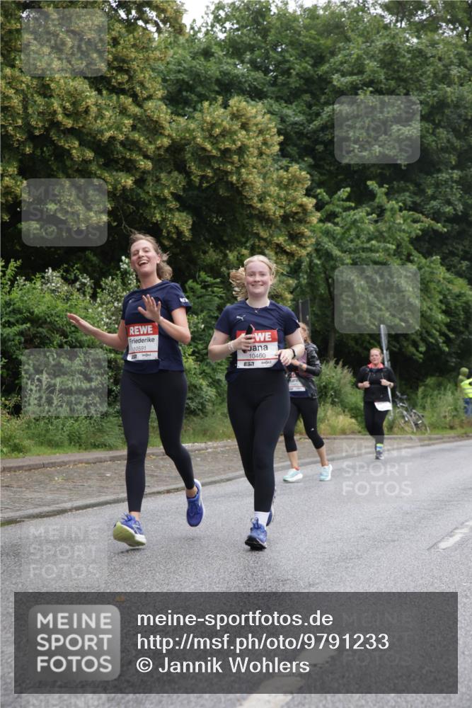 14.06.2026 - REWE Women's Run Jannik Wohlers http://msf.ph/oto/9791233 14.06.2026 10:05:14 Laufen 10591, 10460, 7 meine-sportfotos.de