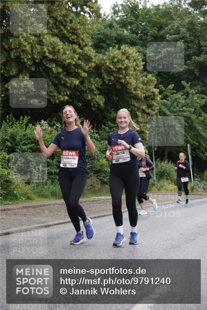 14.06.2026 - REWE Women's Run Jannik Wohlers http://msf.ph/oto/9791240 14.06.2026 10:05:14 Laufen 10591, 51, 10460, 57 meine-sportfotos.de