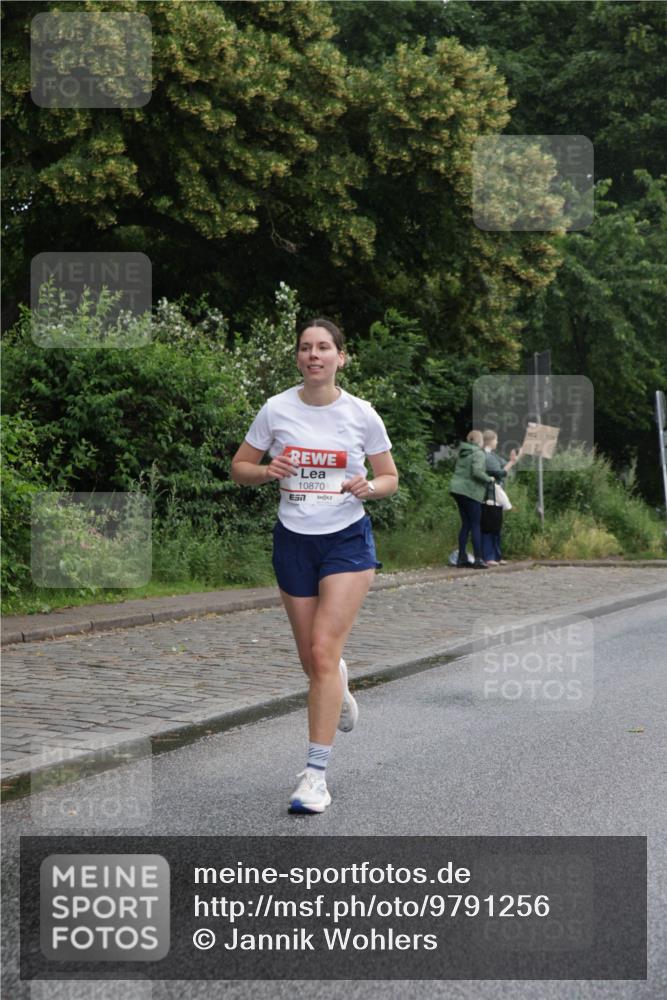 14.06.2026 - REWE Women's Run Jannik Wohlers http://msf.ph/oto/9791256 14.06.2026 09:48:07 Laufen 10870, 57 meine-sportfotos.de