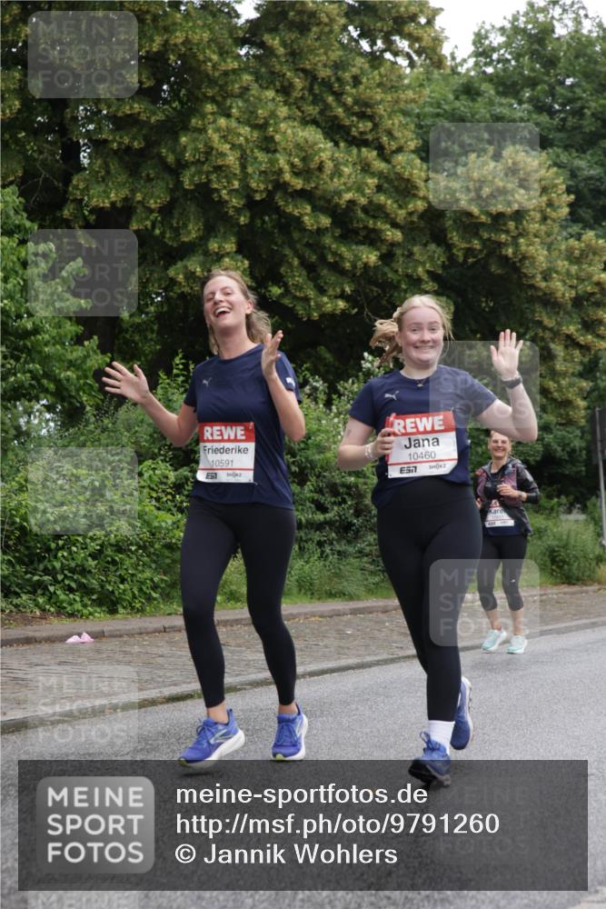 14.06.2026 - REWE Women's Run Jannik Wohlers http://msf.ph/oto/9791260 14.06.2026 10:05:14 Laufen 10591, 51, 10460, 57 meine-sportfotos.de
