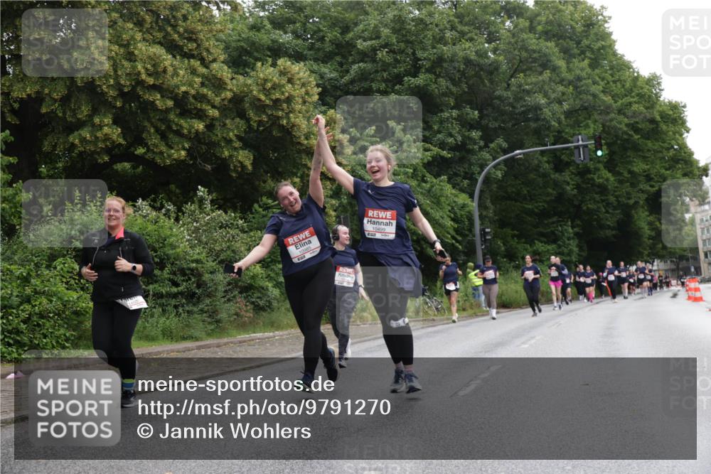 14.06.2026 - REWE Women's Run Jannik Wohlers http://msf.ph/oto/9791270 14.06.2026 10:05:19 Laufen 1450, 10985, 10499 meine-sportfotos.de