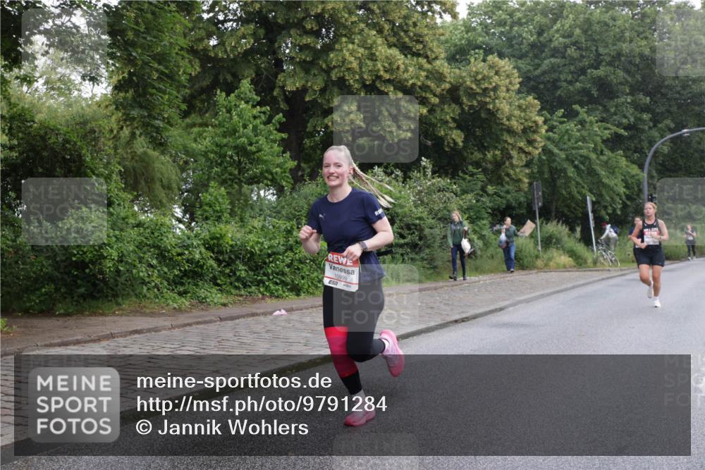 14.06.2026 - REWE Women's Run Jannik Wohlers http://msf.ph/oto/9791284 14.06.2026 09:48:16 Laufen 10999 meine-sportfotos.de