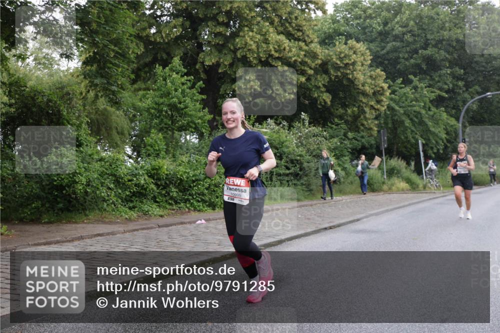 14.06.2026 - REWE Women's Run Jannik Wohlers http://msf.ph/oto/9791285 14.06.2026 09:48:16 Laufen 10999 meine-sportfotos.de