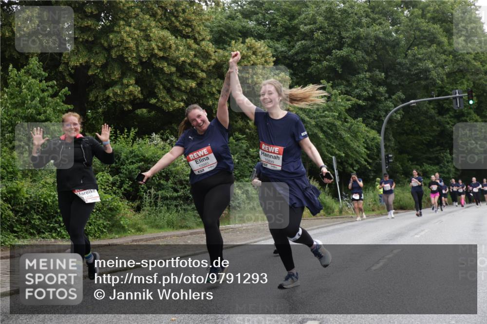 14.06.2026 - REWE Women's Run Jannik Wohlers http://msf.ph/oto/9791293 14.06.2026 10:05:19 Laufen 1450, 10985, 10499 meine-sportfotos.de