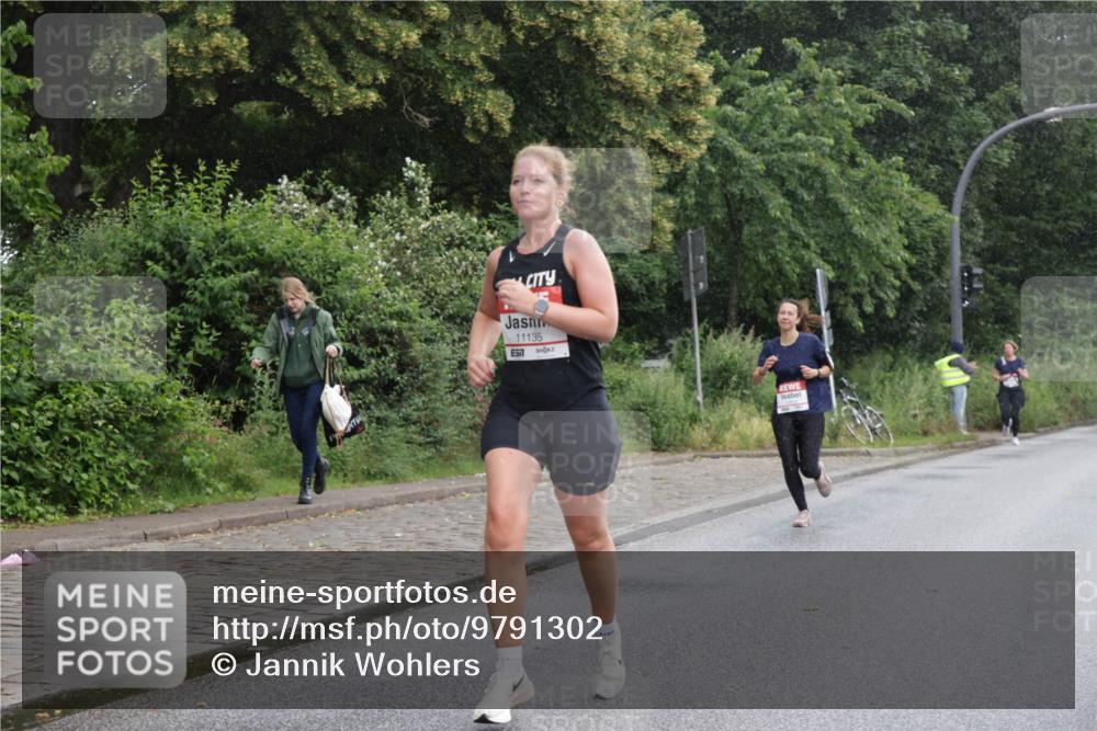 14.06.2026 - REWE Women's Run Jannik Wohlers http://msf.ph/oto/9791302 14.06.2026 09:48:18 Laufen 11135, 7 meine-sportfotos.de