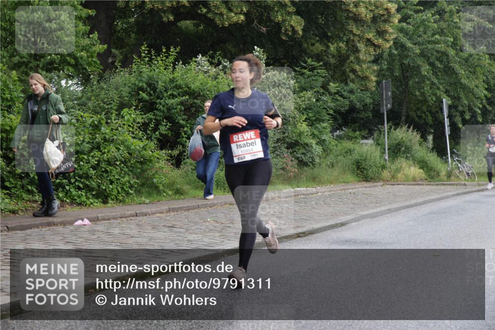 14.06.2026 - REWE Women's Run Jannik Wohlers http://msf.ph/oto/9791311 14.06.2026 09:48:20 Laufen 10954, 7 meine-sportfotos.de