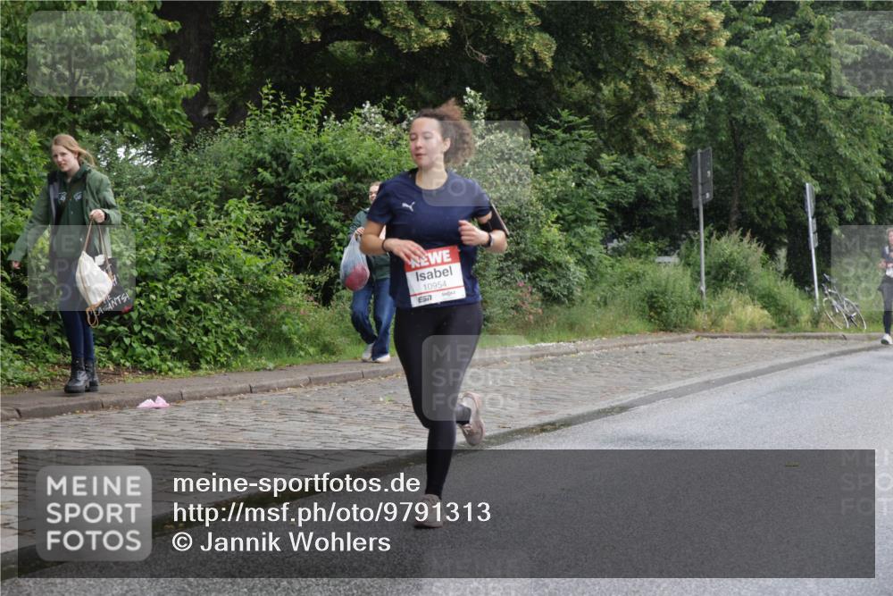 14.06.2026 - REWE Women's Run Jannik Wohlers http://msf.ph/oto/9791313 14.06.2026 09:48:20 Laufen 10954, 7 meine-sportfotos.de