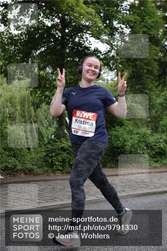 14.06.2026 - REWE Women's Run Jannik Wohlers http://msf.ph/oto/9791330 14.06.2026 10:05:22 Laufen 10406 meine-sportfotos.de