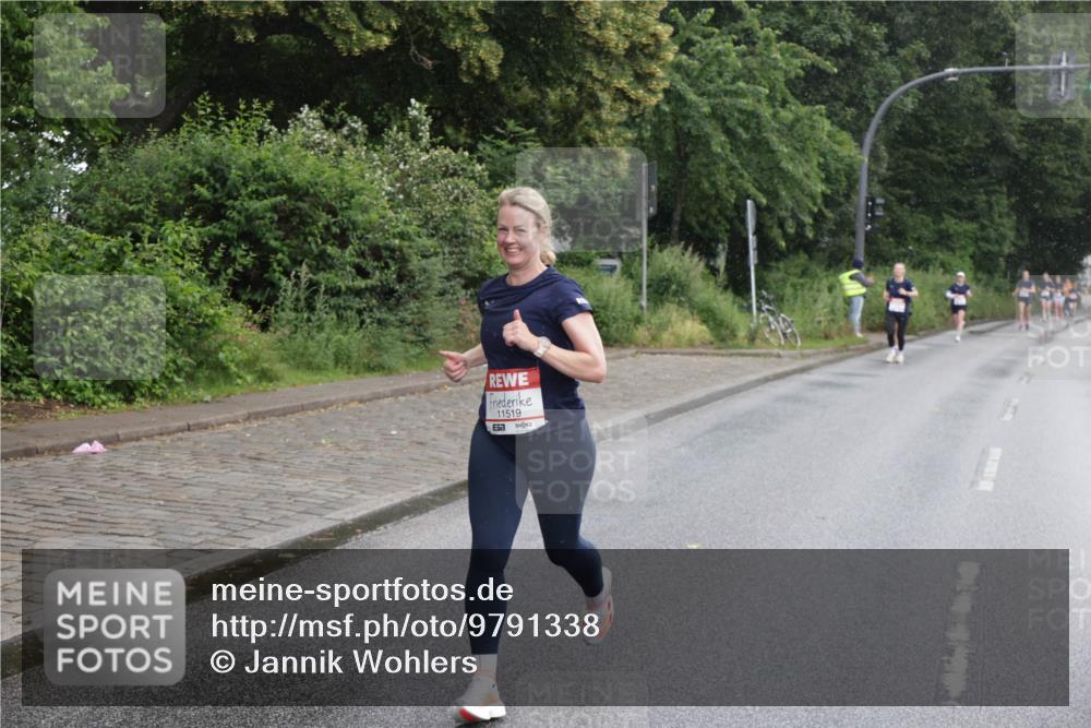 14.06.2026 - REWE Women's Run Jannik Wohlers http://msf.ph/oto/9791338 14.06.2026 09:48:27 Laufen 11519 meine-sportfotos.de