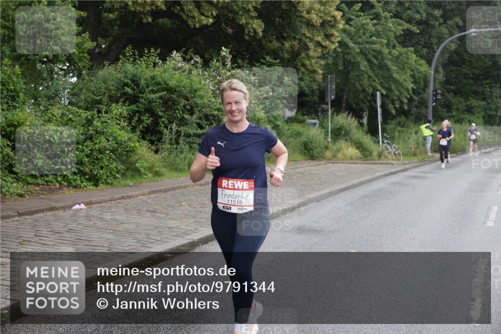 14.06.2026 - REWE Women's Run Jannik Wohlers http://msf.ph/oto/9791344 14.06.2026 09:48:28 Laufen 11519, 7 meine-sportfotos.de