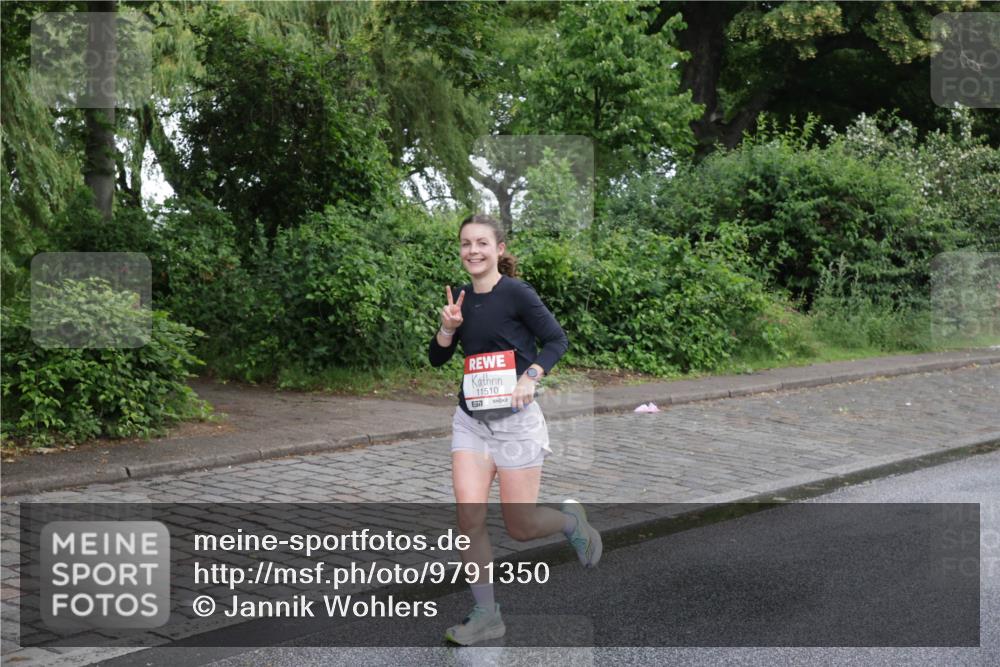 14.06.2026 - REWE Women's Run Jannik Wohlers http://msf.ph/oto/9791350 14.06.2026 09:49:07 Laufen 11510, 577 meine-sportfotos.de