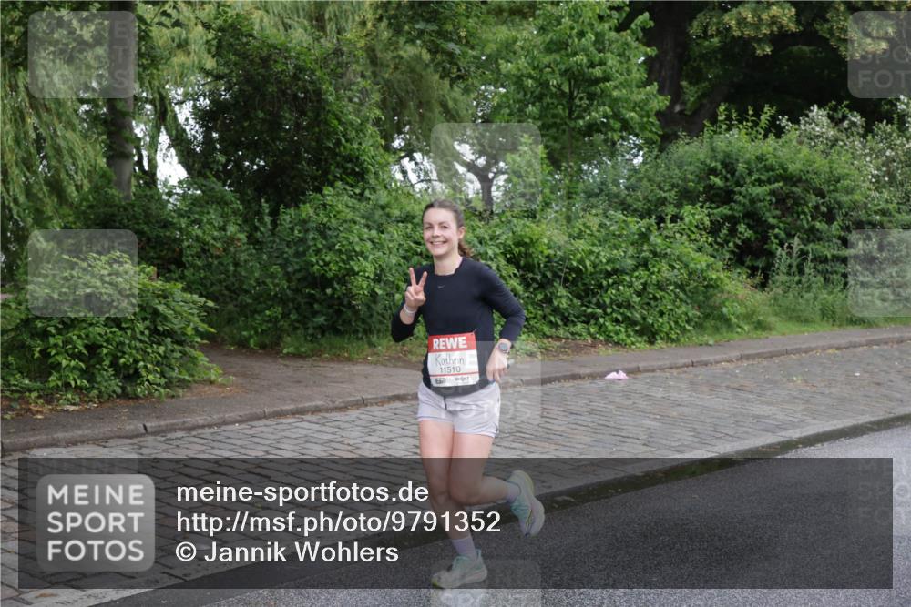 14.06.2026 - REWE Women's Run Jannik Wohlers http://msf.ph/oto/9791352 14.06.2026 09:49:07 Laufen 11510, 577 meine-sportfotos.de