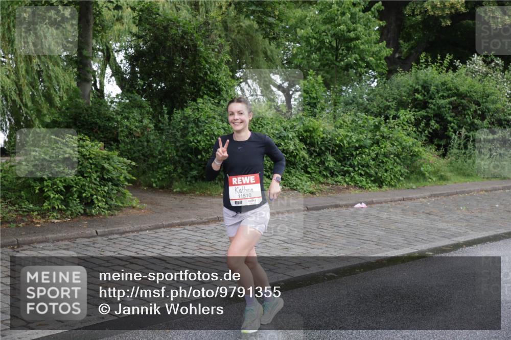 14.06.2026 - REWE Women's Run Jannik Wohlers http://msf.ph/oto/9791355 14.06.2026 09:49:07 Laufen 11510, 657 meine-sportfotos.de