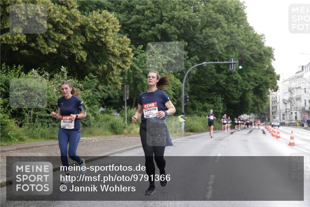 14.06.2026 - REWE Women's Run Jannik Wohlers http://msf.ph/oto/9791366 14.06.2026 09:49:12 Laufen 11289, 11212, 57 meine-sportfotos.de