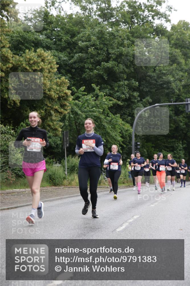 14.06.2026 - REWE Women's Run Jannik Wohlers http://msf.ph/oto/9791383 14.06.2026 10:05:29 Laufen 11500, 7, 10426, 517 meine-sportfotos.de